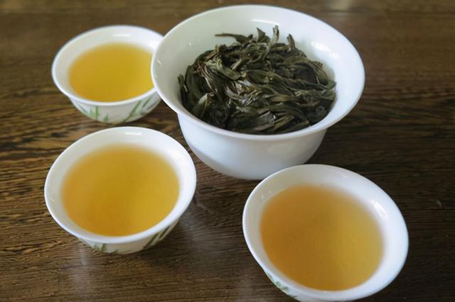 喝茶必备的10种茶具（史上最全的茶具使用讲解）(图1)