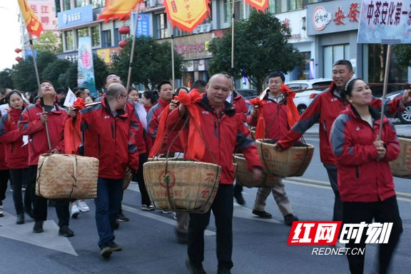 两千人同游安化 再现最美茶文化(图2)